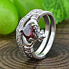 Кольцо серебряное женское двойное Сердце на ладонях вставка красные фианиты размер 18.5, фото 4