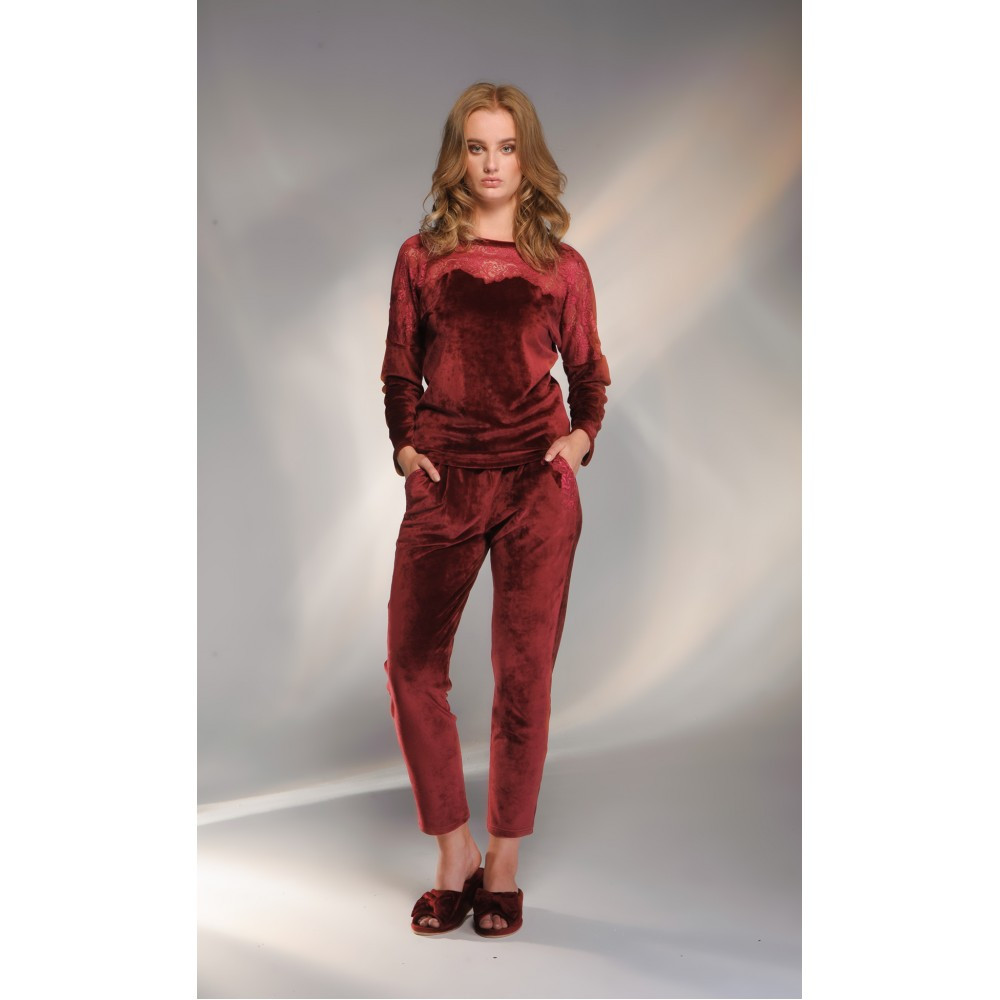 

Велюровый комплект с кружевом Shato 1731 bordo