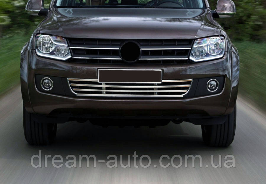 

Volkswagen Amarok Решетка в бампер (нерж)