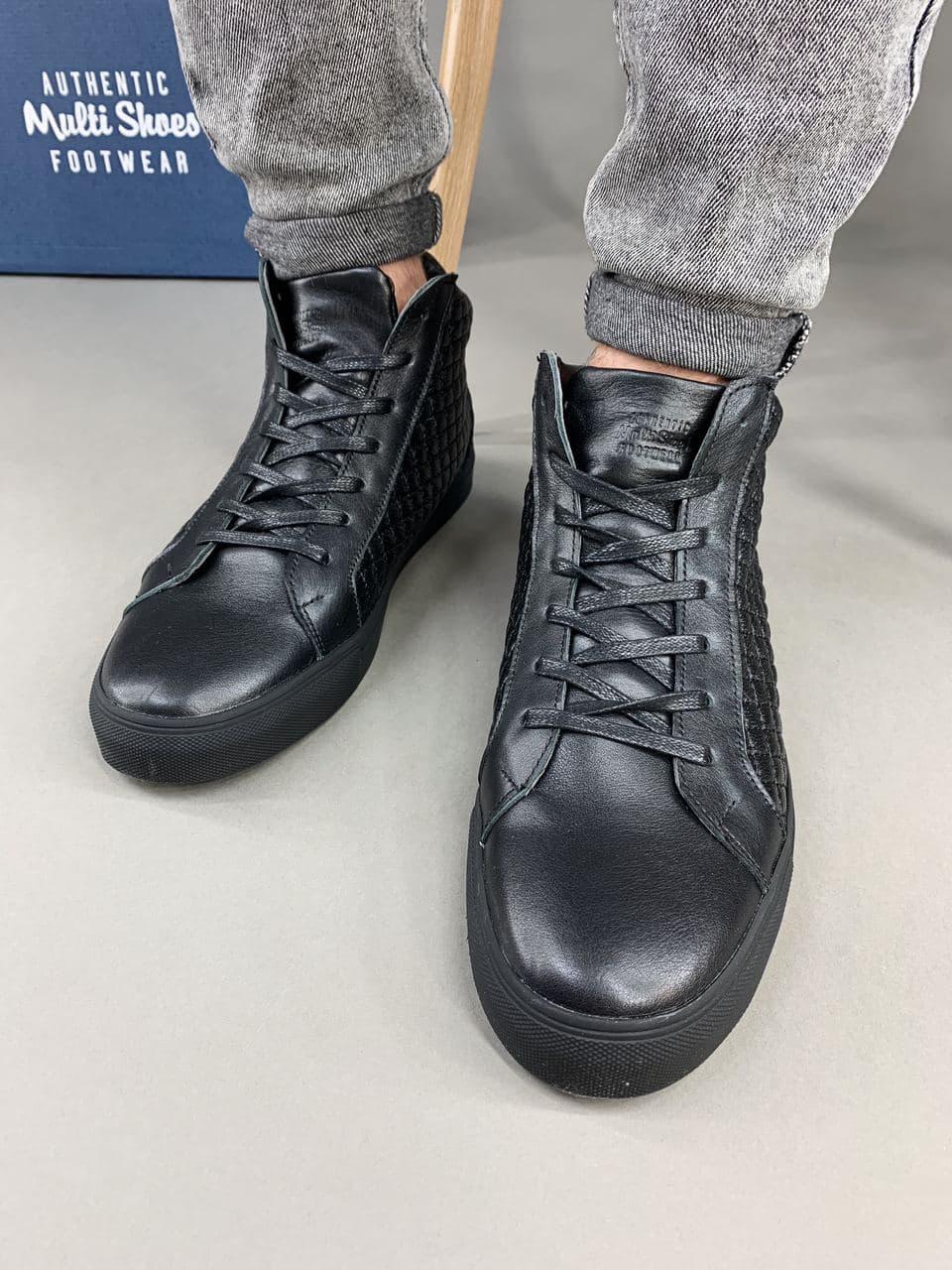 

Черные мужские ботинки Footwear Boots. Ботинки для мужчин черного цвета с мехом Футвеар Бутс., Черный