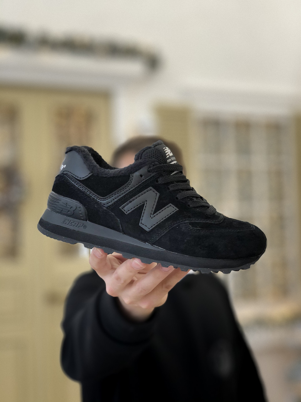 

Кроссовки женские зимние New Balance 574 черные, Нью Баланс, натуральная замша, мех 100%, прошиты. Код Z-3172 38, Черный