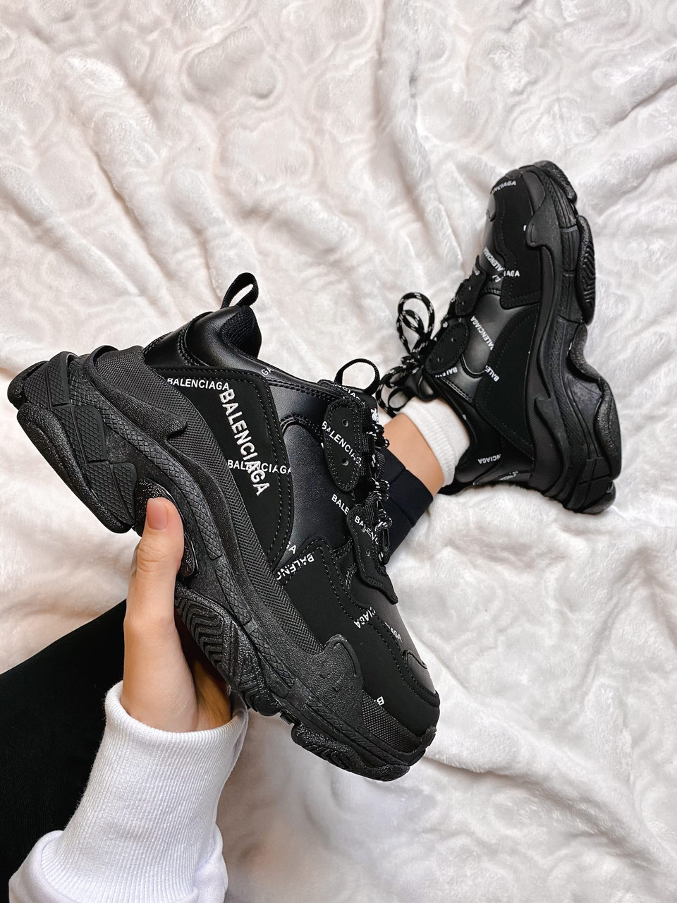 

Кроссовки женские Balenciaga Triple S черные, Баленсиага Трипл С, многослойная подошва, код AD-1096 40, Черный