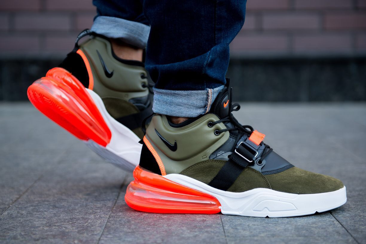 

Мужские кроссовки Nike Air Force 270 "Olive" хаки. Размеры (41,42,44)