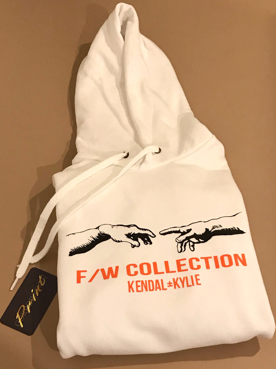 

Толстовка премиум качества с АРТ принтом F\W COLECTION KENDALL KYLIE, Белый