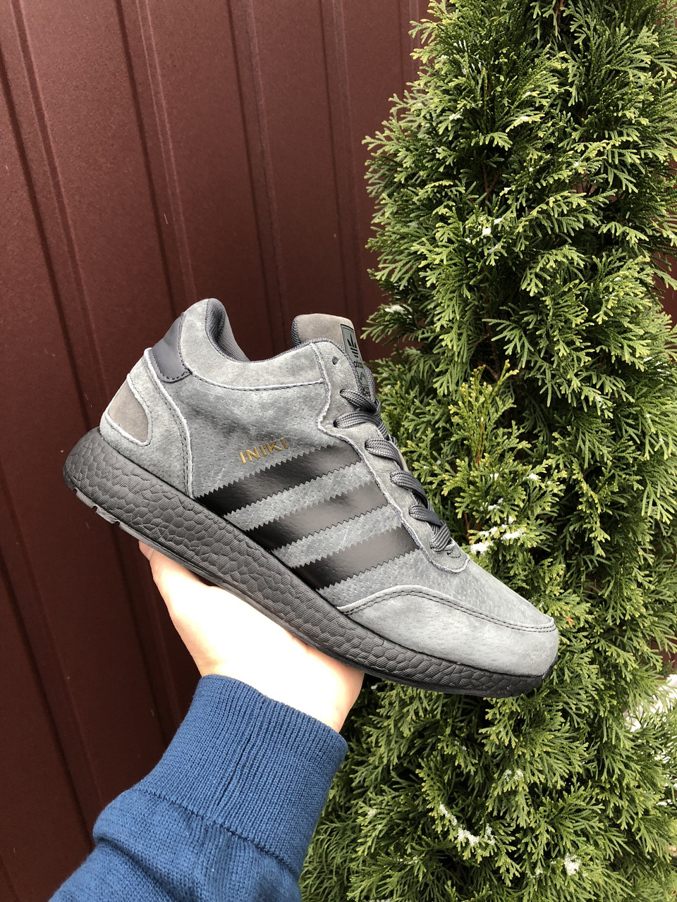 

Кроссовки мужские зимние Adidas Iniki серо-черные, Адидас, натуральная замша, мех 100%, прошиты. Код SD-10092 42, Серый