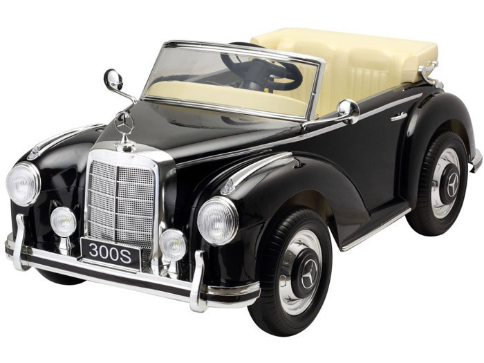 

Электрическая машинка MERCEDES 300s