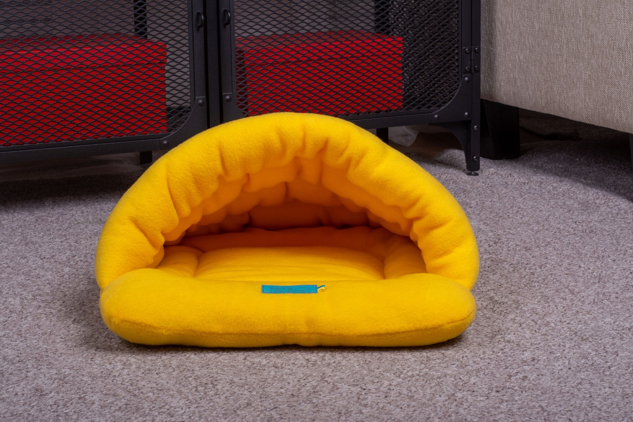 

Лежак (спальное место) для котов и собак Pets Lounge Slipper Yellow, 50х45 см