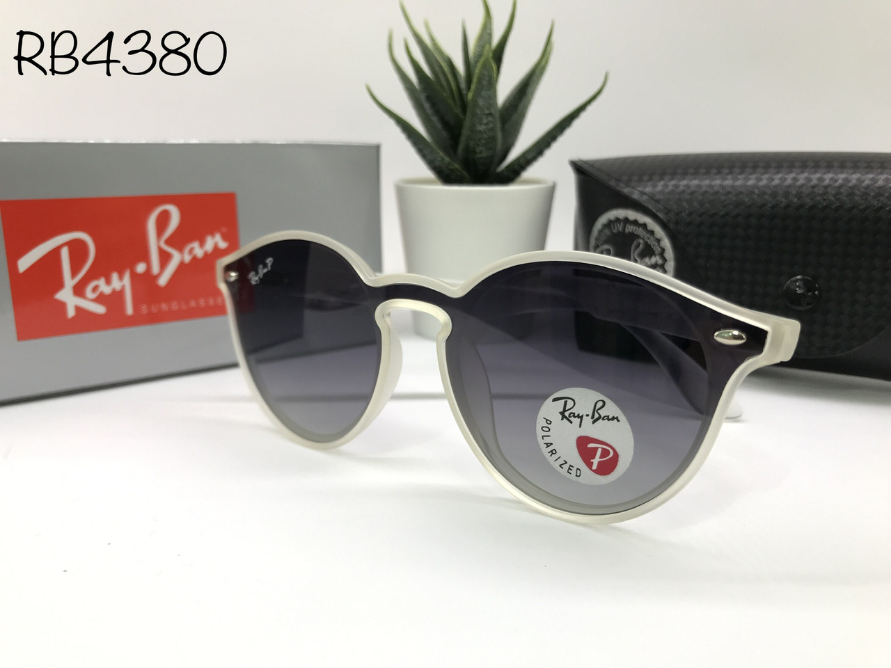 

Шикарные круглые очки солнцезащитные очки RayBan (RB4380) полупрозрачная оправа, Белый