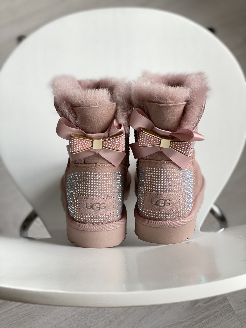 

Угги женские Ugg Australia MINI BAILEY BOW II пудра, натуральная замша, овчина, код PL-0373