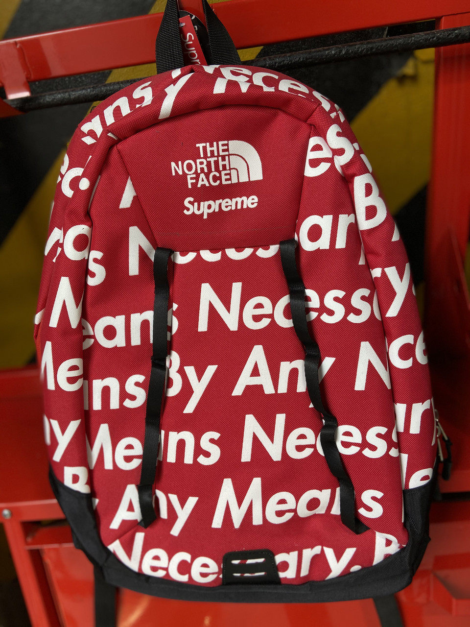 

Рюкзак Supreme x The North Face By Any Means Red ⏩ Наличие: Шт.2