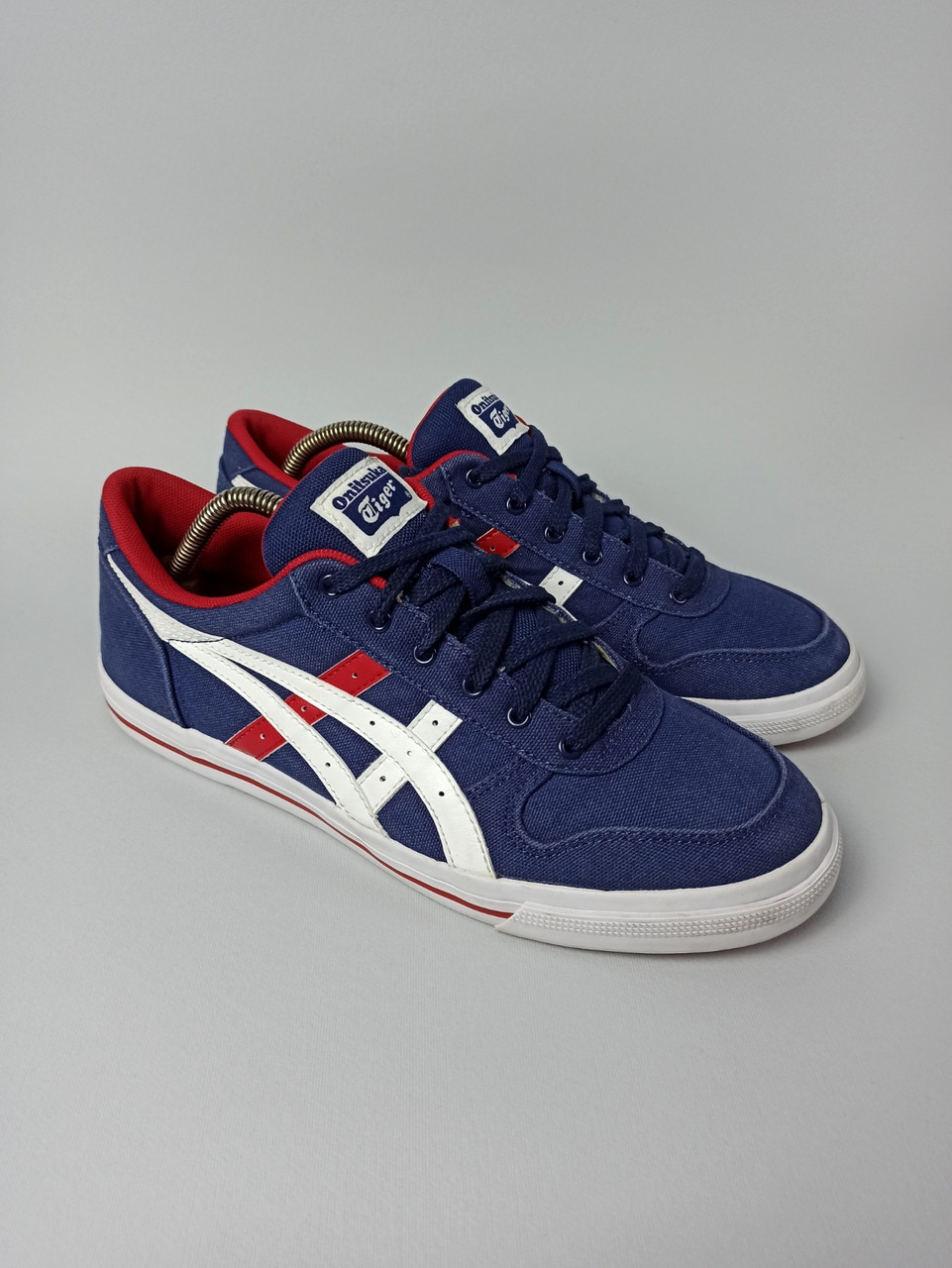 

Кроссовки ASICS Onitsuka Tiger Размер 42 (26,5 см.)