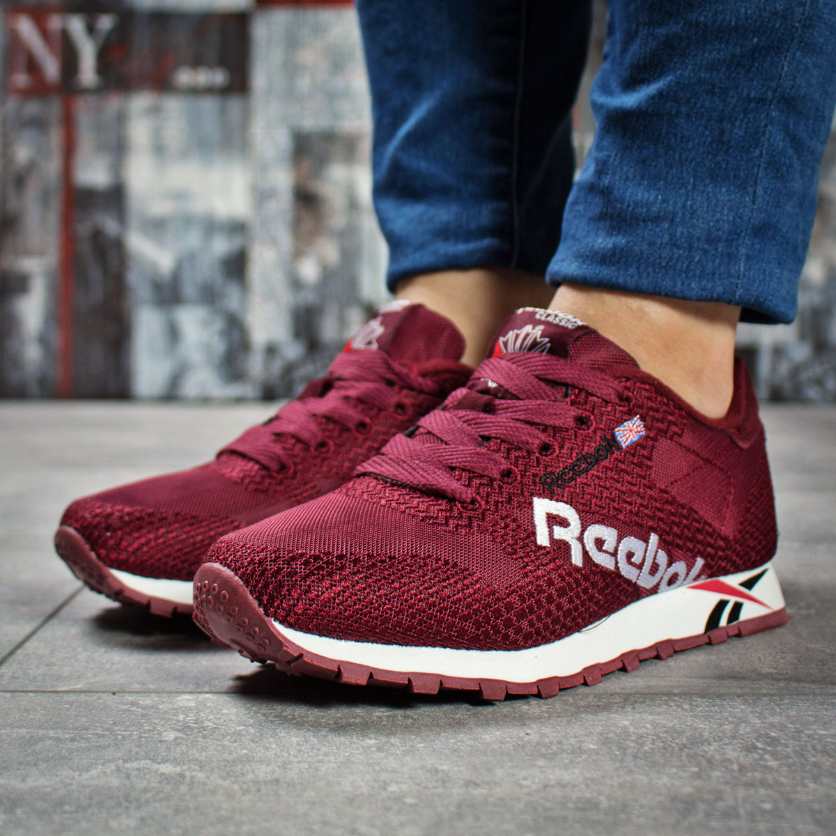 

Женские кроссовки в стиле Reebok Рибок Classic, бордовые 36 (22,5 см), Бордовий