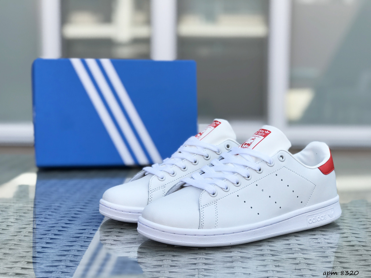 

Мужские кроссовки в стиле Adidas Адидас Stan Smith, кожа, белые с красным 43 (27,4 см), Белый