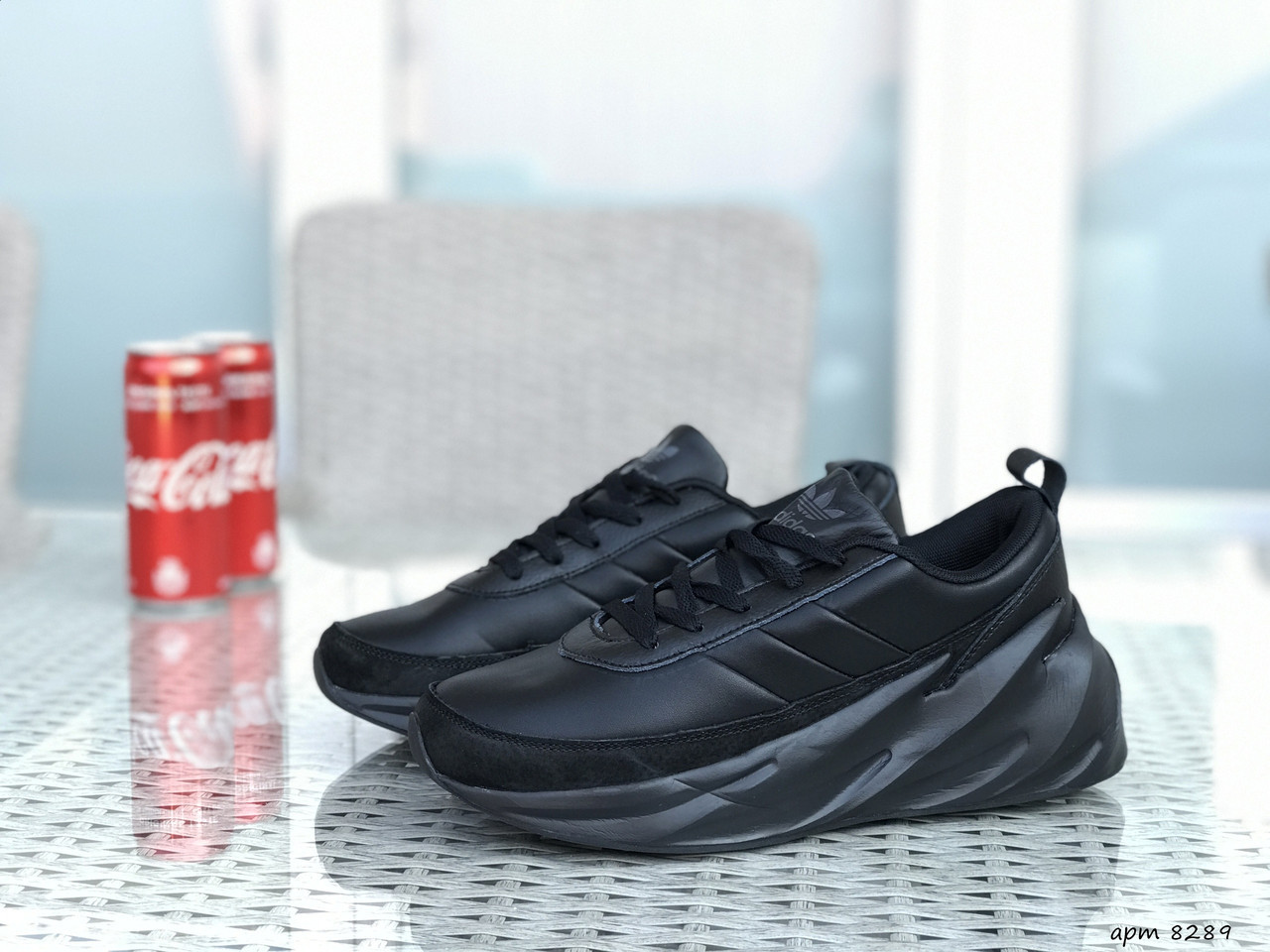 

Мужские кроссовки в стиле Adidas Адидас Sharks, кожа, черные 44 (28,5 см), Черный