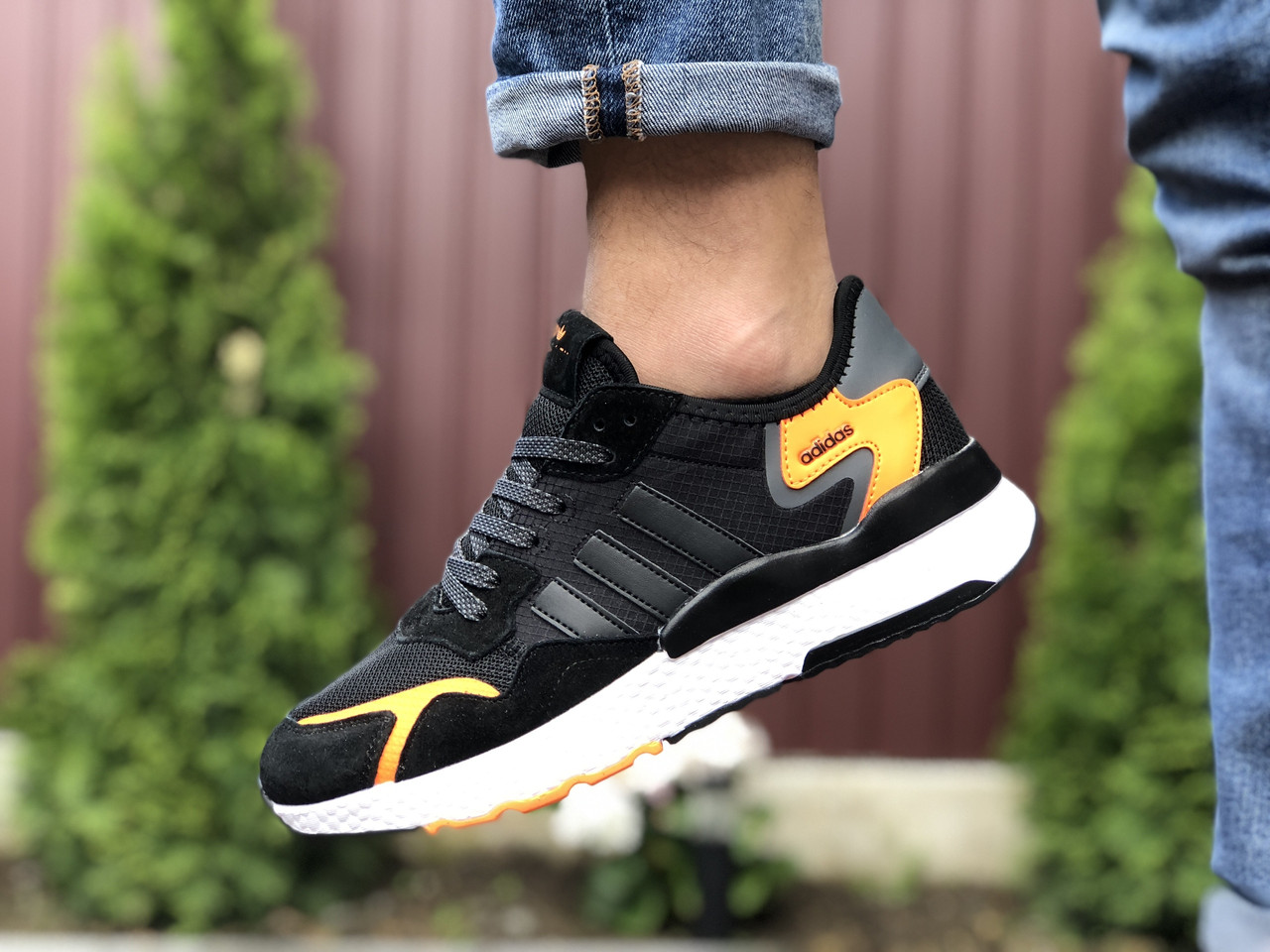 

Мужские кроссовки в стиле Adidas Адидас Nite Jogger Boost, черно-белые 45 (28,5 см), Черно-белый