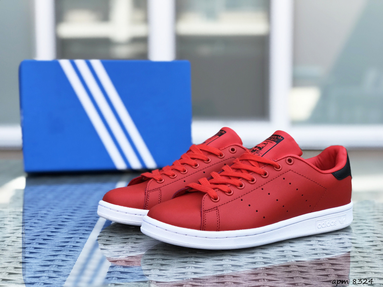 

Женские кроссовки в стиле Adidas Адидас Stan Smith, кожа, красные с белым 38 (24 см), Красный