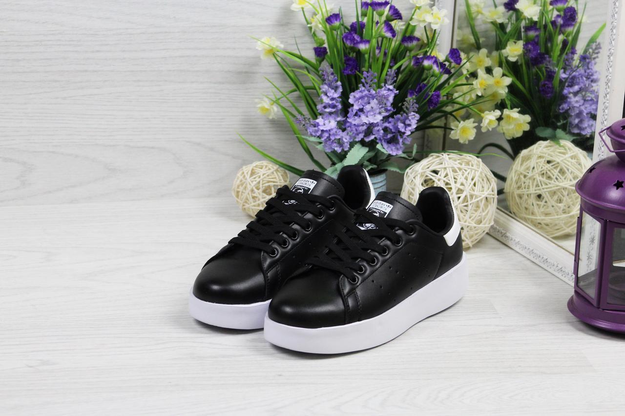 

Женские кроссовки в стиле Adidas Адидас Stan Smith, черные с белым 40 (25,7 см), Черный