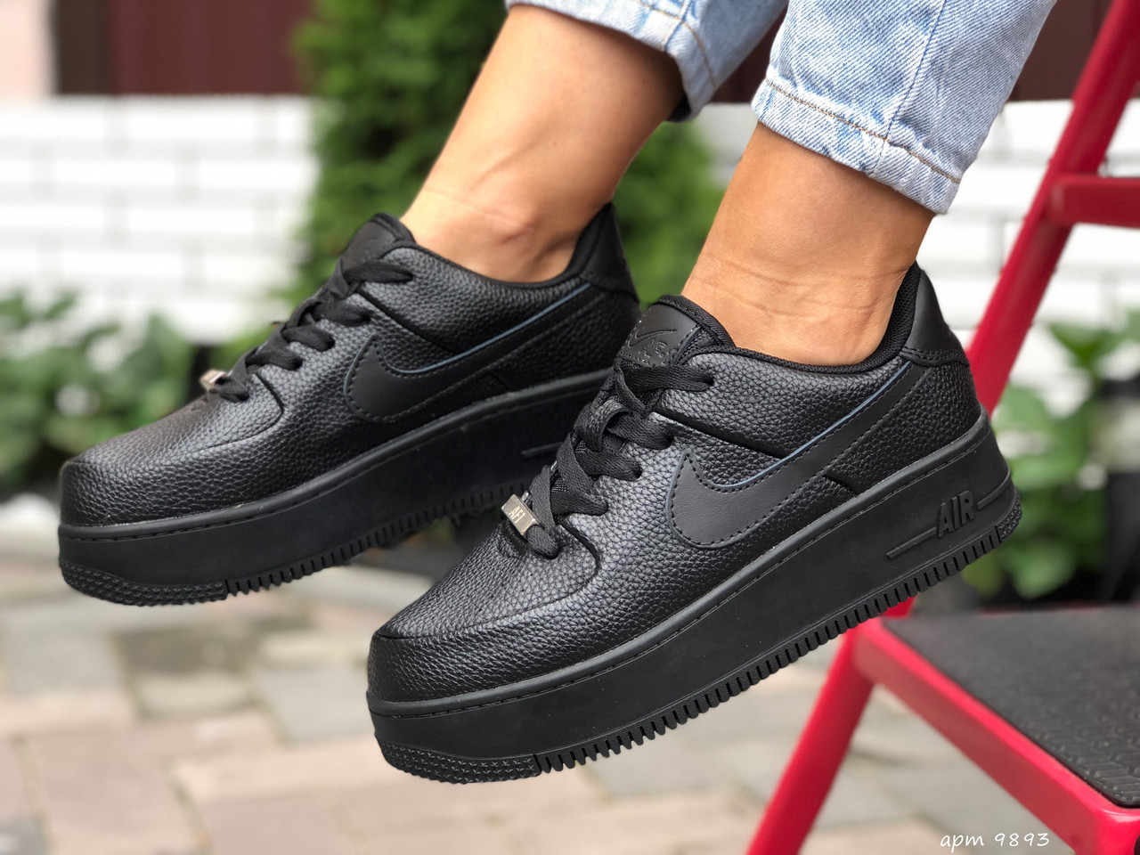 

Женские кроссовки в стиле Nike Найк Air Force, кожа, черные 41, Черный