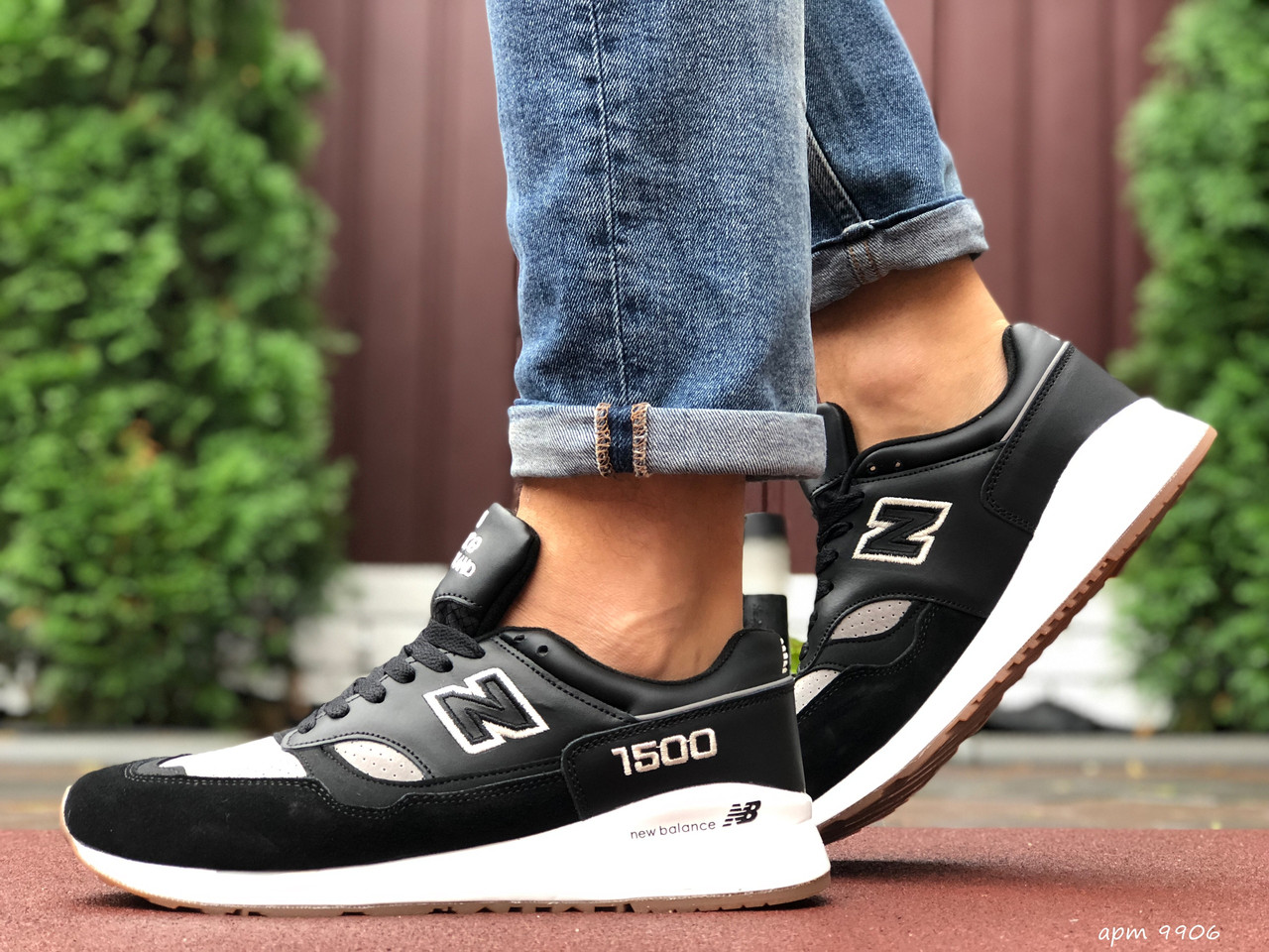 

Мужские кроссовки в стиле New Balance Нью беланс 1500, кожа, черные с белым 45 (28,8 см), Черный