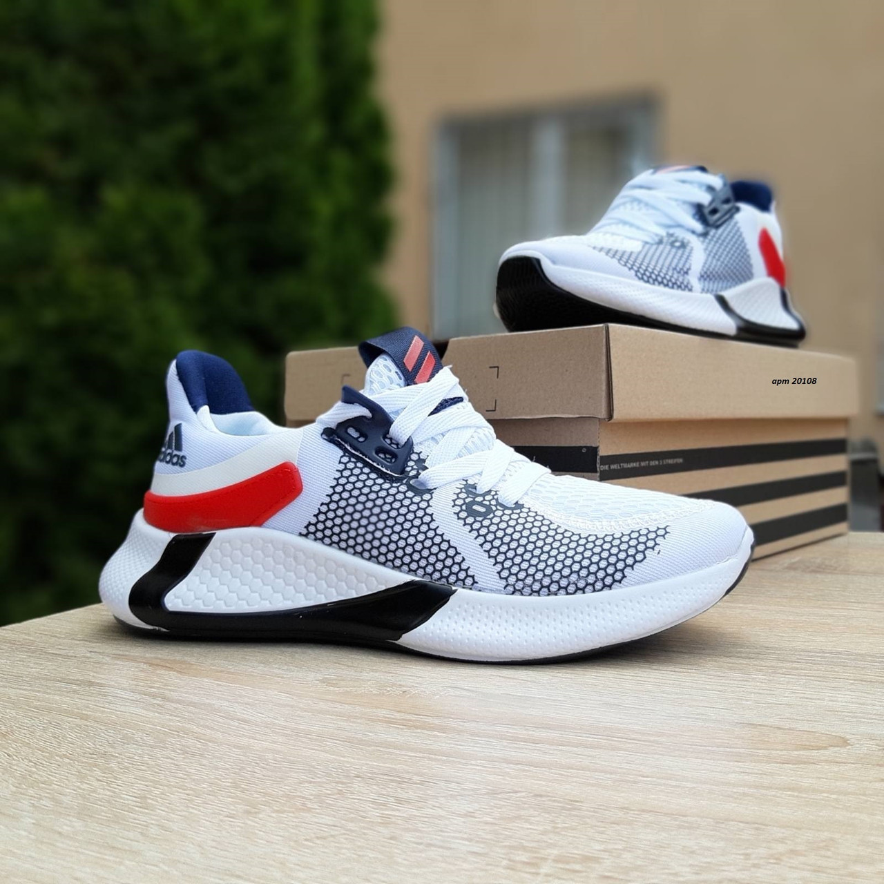 

Женские кроссовки в стиле Adidas Адидас, белые с красным, 36р, Белый