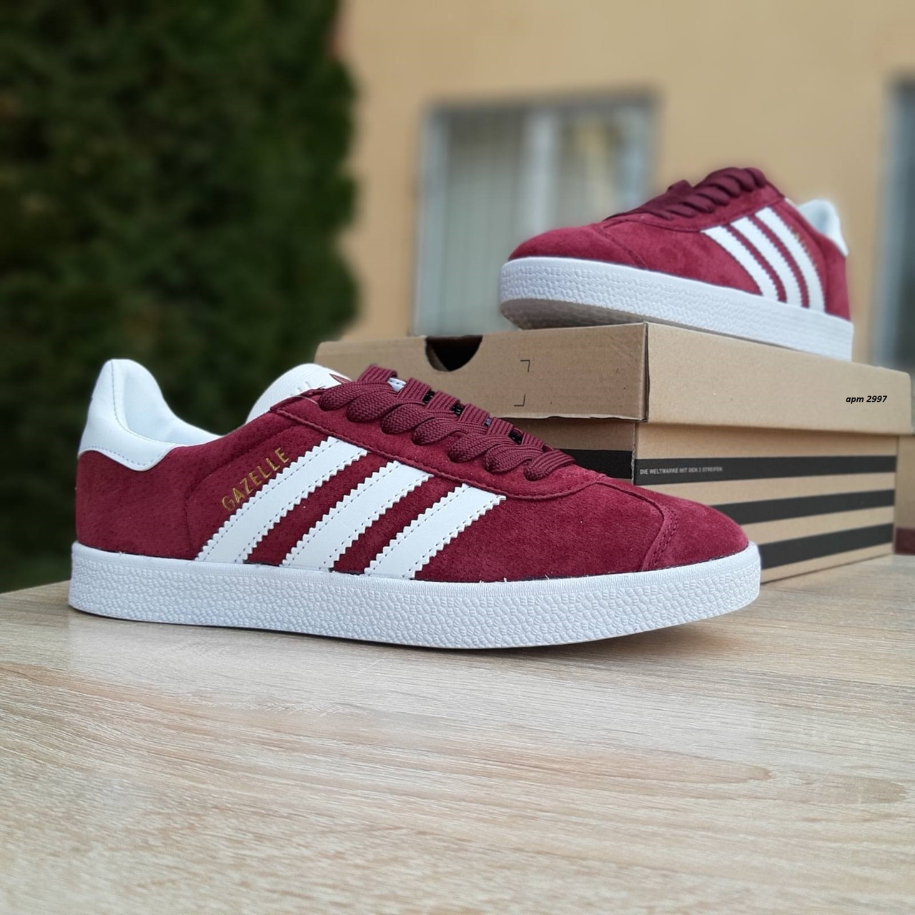 

Женские кроссовки в стиле Adidas Адидас Gazelle, бордовые 39 (25 см), Бордовый