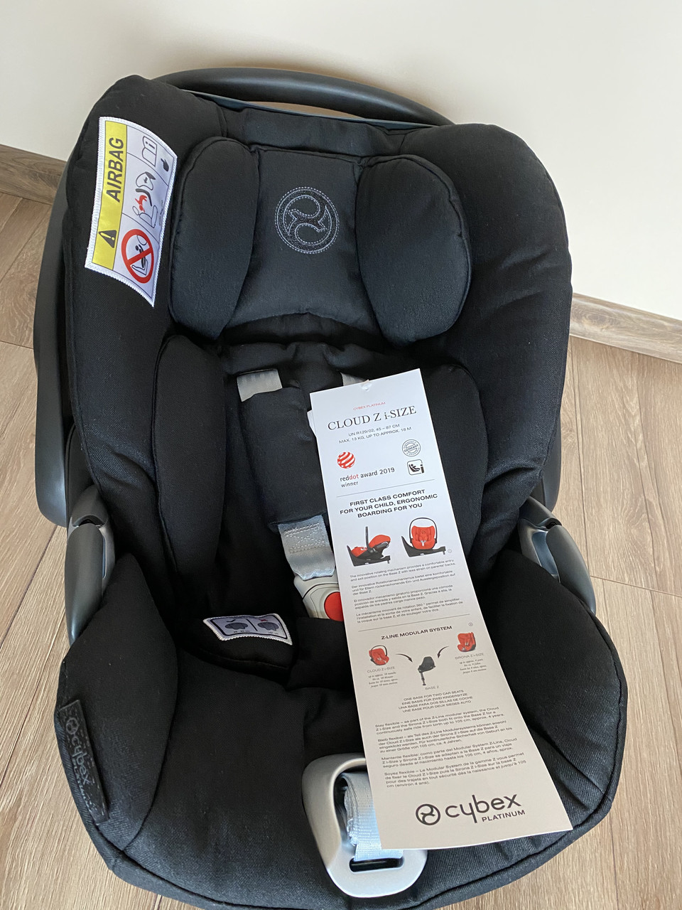 

Автокрісло Cybex. Cloud Z i-Size 0-13 Deep Black Plus