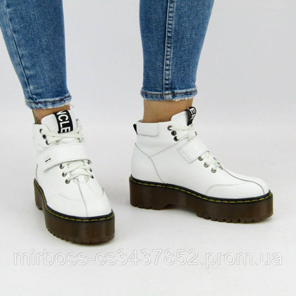 Женские белые спортивные ботинки DARINI. Натуральная кожа, Белый