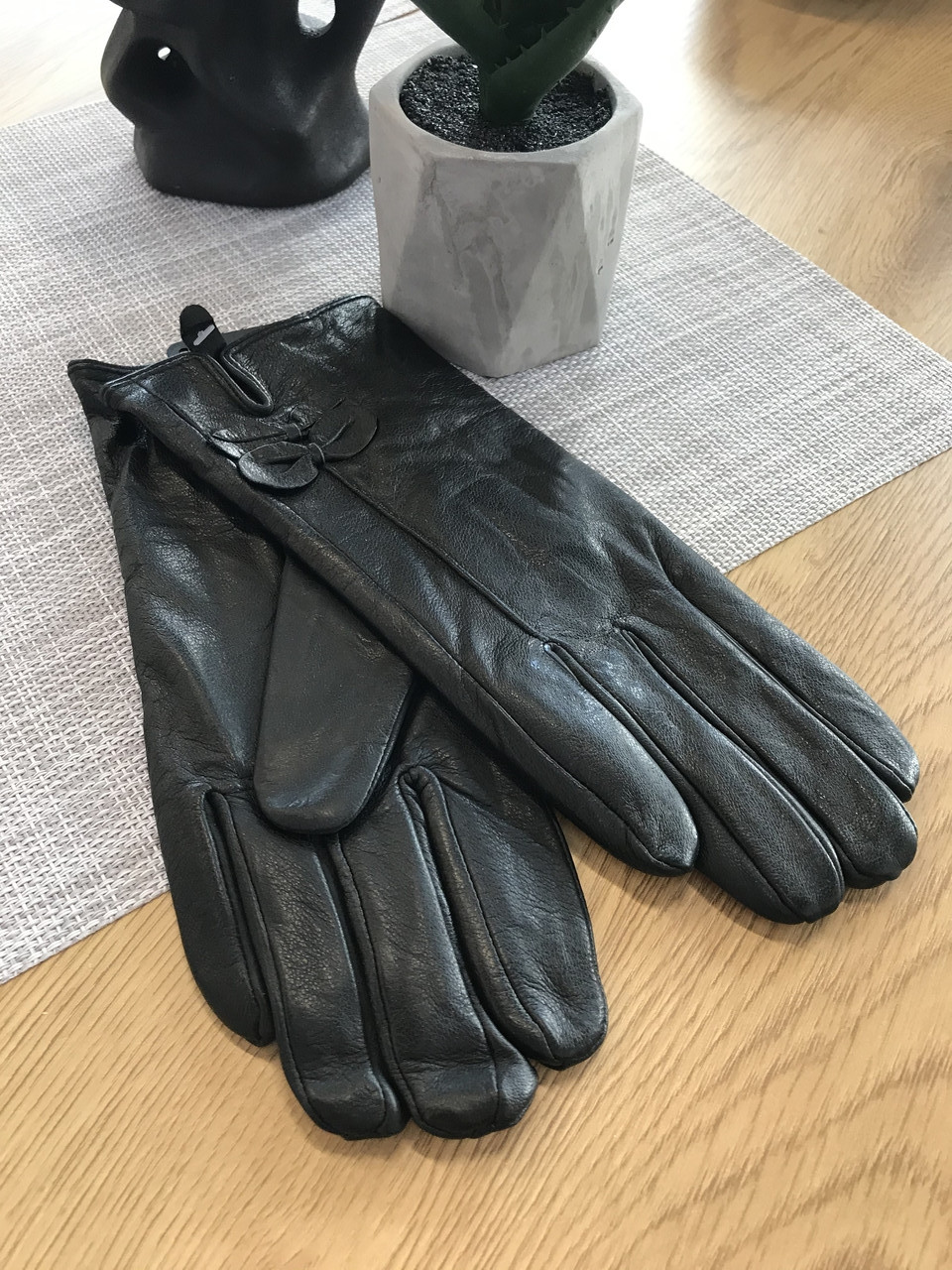 

Женские перчатки Felix Средние 10-358, Черный