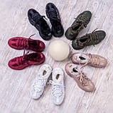 Женские зимние кроссовки на цигейке брендовые разные цвета, фото 4