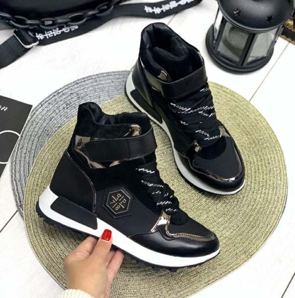

Кроссовки женские Philipp Plein зимние кожаные черные Uk0081, Черный