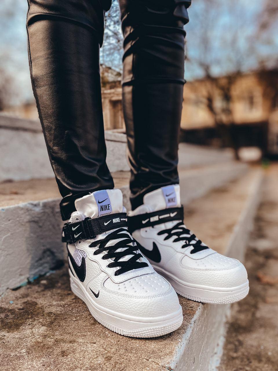 

Женские зимние кроссовки Nike Air Force 1 High White Black / Найк Аир Форс 1 Высокие Белые Черные 37, Белый