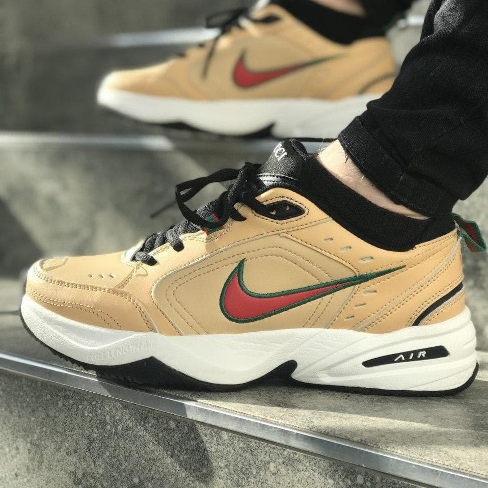 

Air Monarch White/ Beige | кроссовки мужские; белые/бежевые; осенние/весенние; найк 45, Бежевый