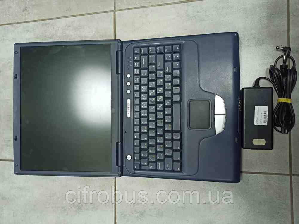 

Б/У RoverBook Explorer E510 (Intel Celeron 2.66GHz/RAM 768Mb/HDD 40Gb/SiS M661FX)