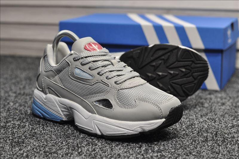 

Кроссовки женские Adidas Falcon серые, Адидас Фалькон, замша, текстиль, код TD-9131 41, Серый