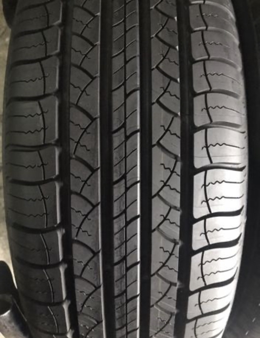 

215/65/16 R16 Michelin Latitude Tour HP