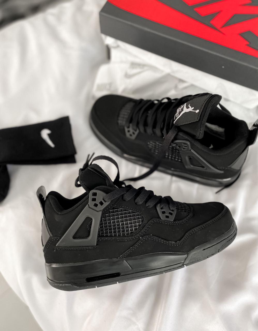 

Женские кроссовки Nike Air Jordan 4 Retro Black / Найк Аир Джордан 4 Ретро Черные 41, Черный