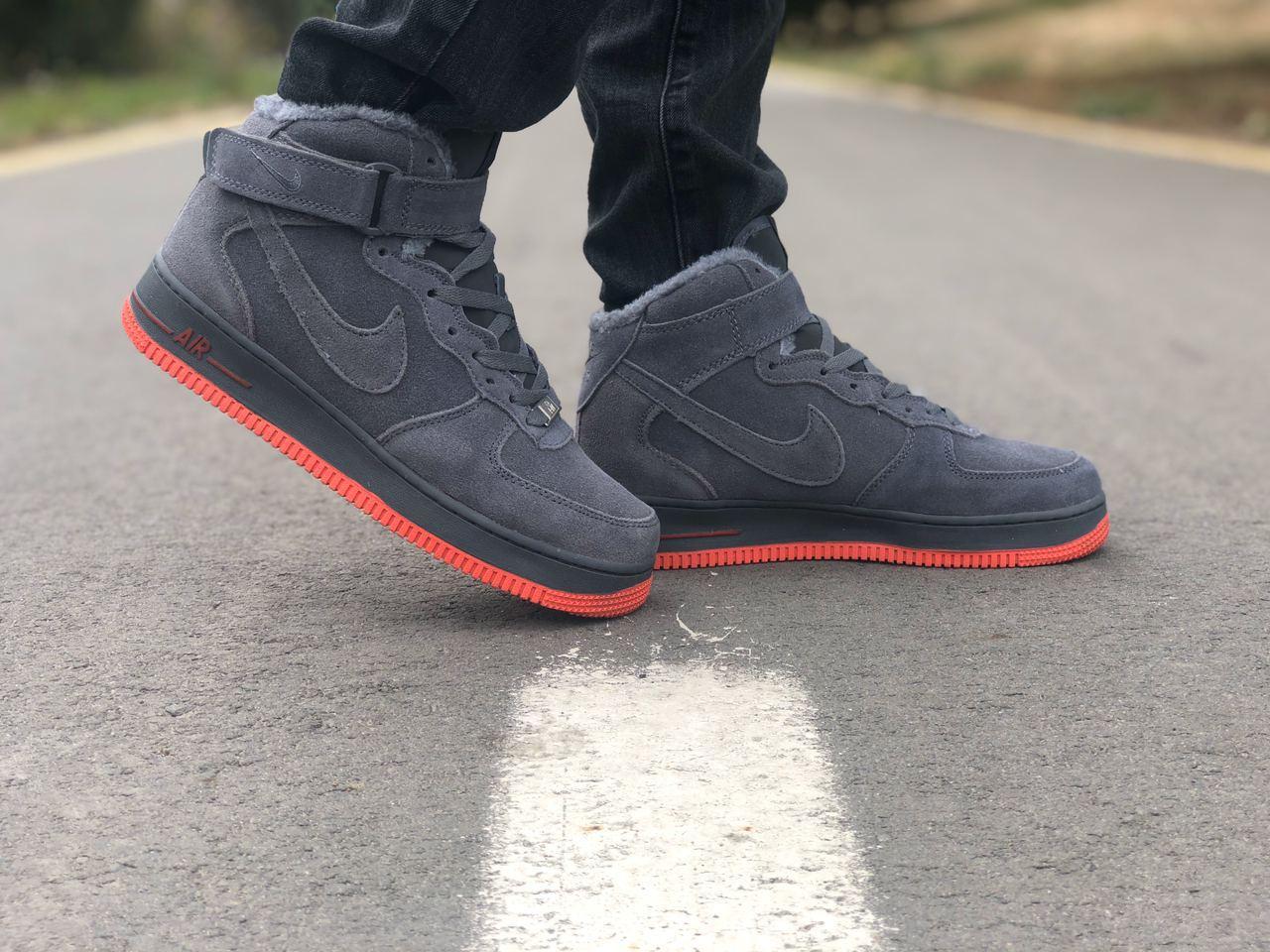 

Женские Зимние Кроссовки NIKE Air Force 1 Mid Grey / Найк Аир Форс 1 Мид Серые 40, Серый