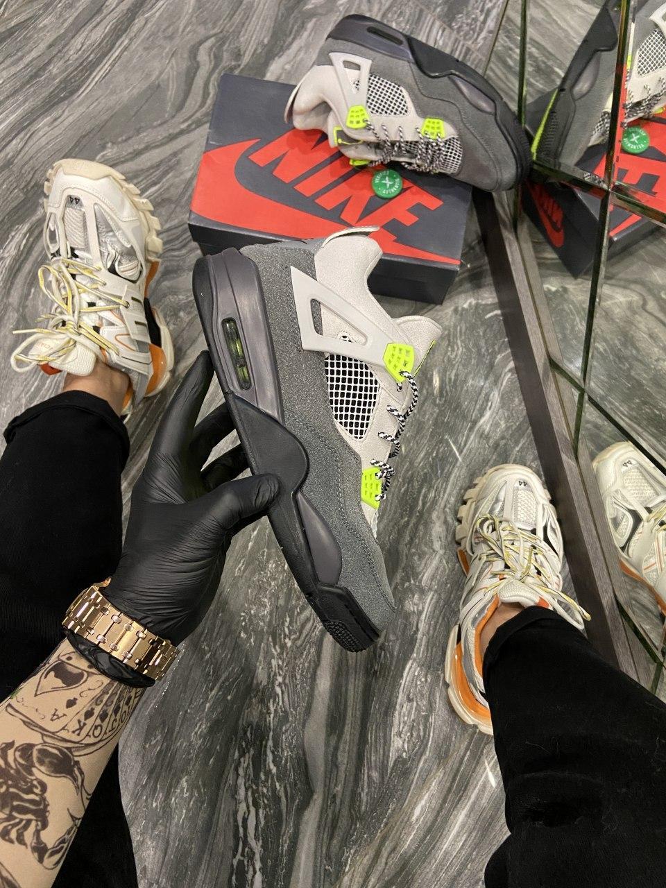 

Мужские кроссовки Nike Air Jordan 4 Retro SE Neon Grey / Найк Аир Джордан 4 Ретро Неон Серые, Серый