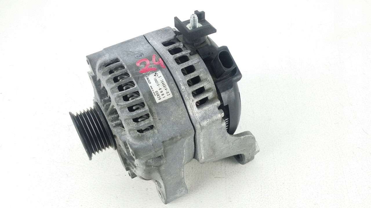 

Генератор BMW F10 F11 F25 F26 2.0 D 7646814 (24) под заказ 2-4 дн