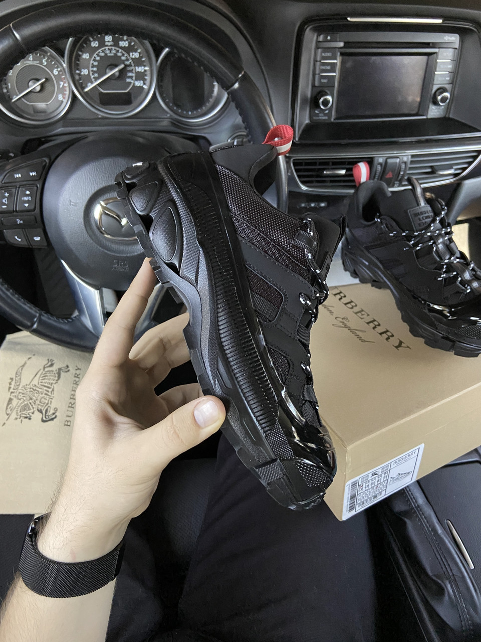 

Кроссовки женские Burberry Arthur Sneakers Black (Чёрный). Стильные женские кроссовки.