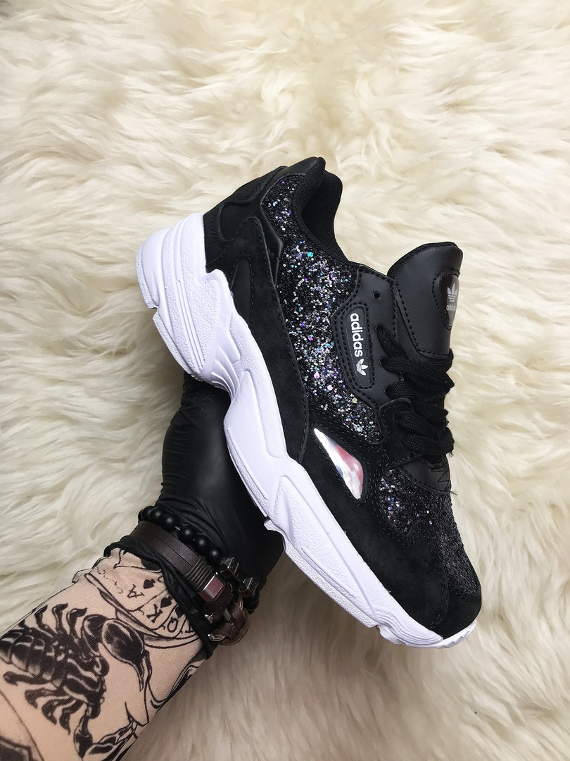 

Кроссовки женские Adidas Falcon Black White Diamond (Черный). Стильные женские кроссовки черные., Чёрный