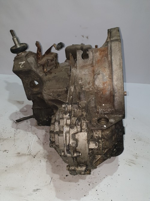 

Коробка передач механическая 5 ступенчатая Nissan Interstar 1998-2003 2.5 DCI
