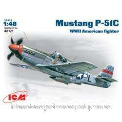 

ICM48121 Mustang P-51 C (код 200-107208)