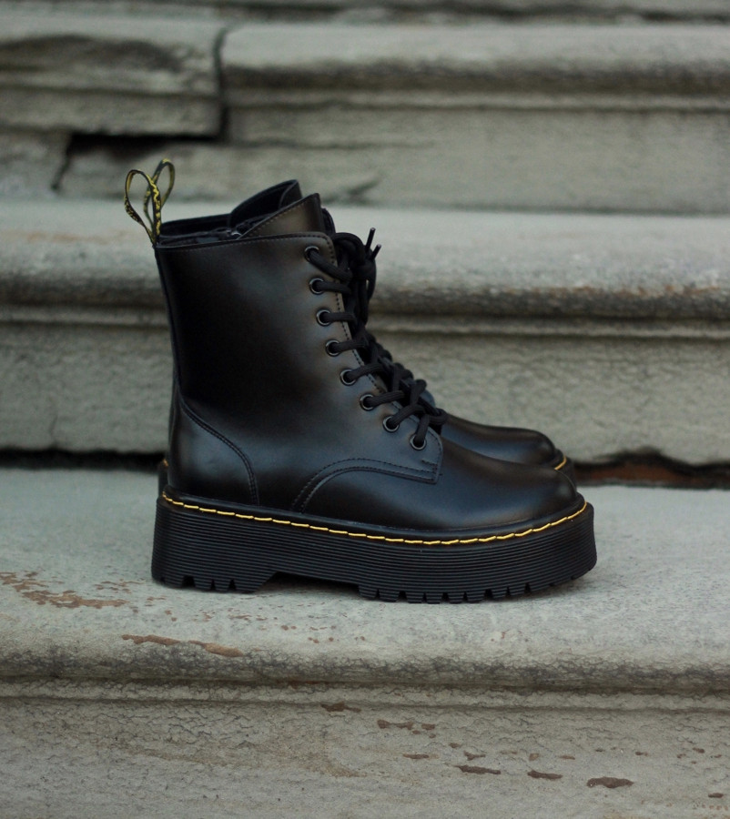 

Женские зимние ботинки Dr. Martens JadonBlack черные на платформе размер 36-41 37 41, Черный