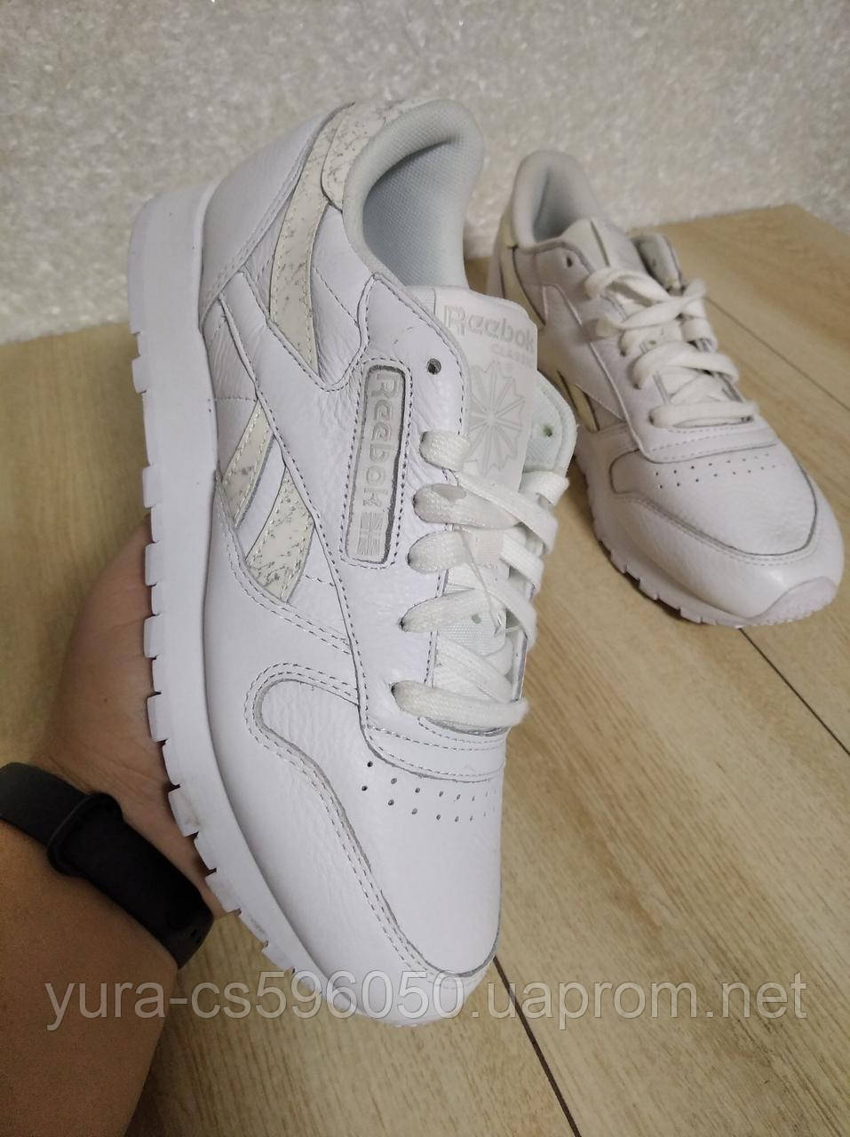 

Кросівки reebok classic leather white cn4021 оригінал