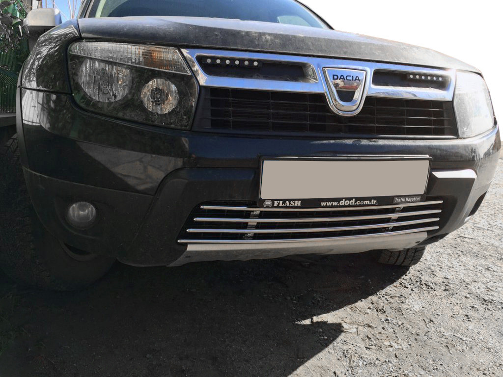 

Renault Duster 2008-2017 гг. Цельная нижняя решетка (нерж)