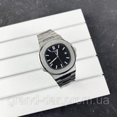 

Patek Philippe Nautilus Silver-Black