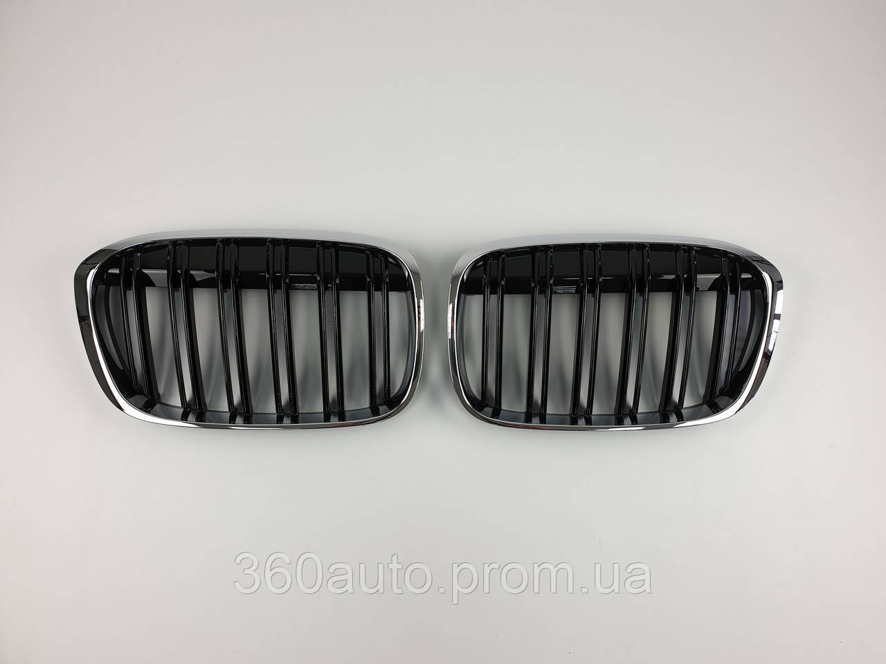 

Решетка радиатора ноздри BMW X1 Series F48 2015-2019год Черный Глянец Хром рамка