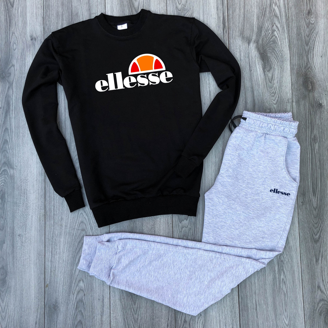 

Мужской спортивный костюм чёрный свитшот с принтом "Ellesse" и меланжевые штаны с принтом "Ellesse", Чёрный с серым