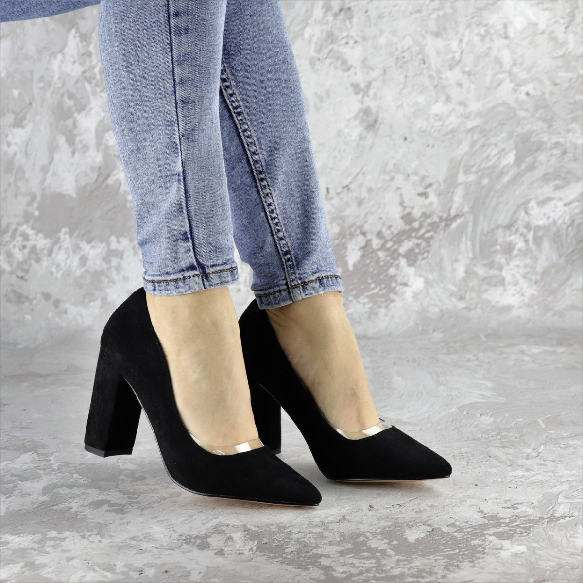 

Туфли женские на каблуке Fashion Snuffles 2399 37 размер 24 см Черный